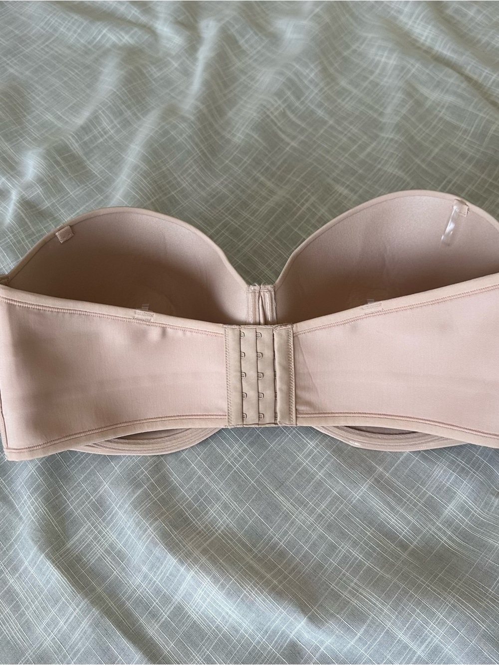 Vanity Fair Beauty Back Strapless Bra NWT